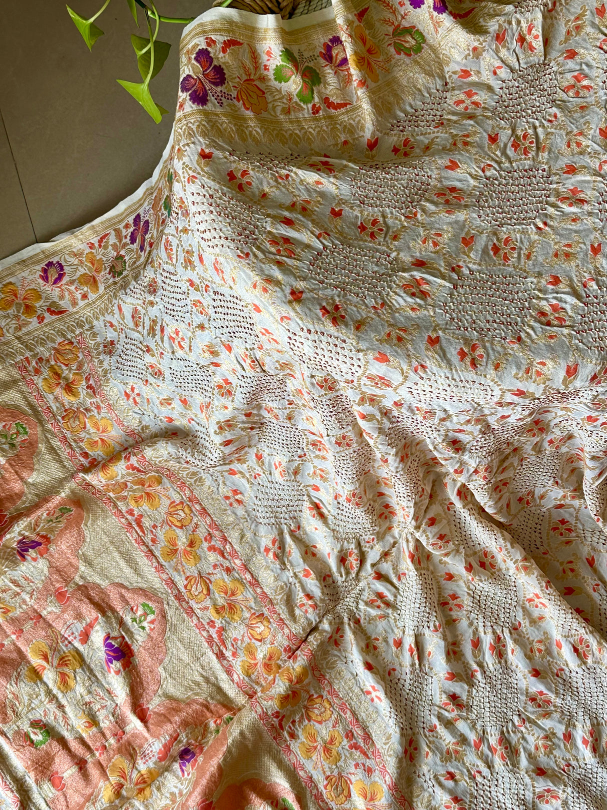 banarasi-ivory-soft-floral-bandhani-dupatta