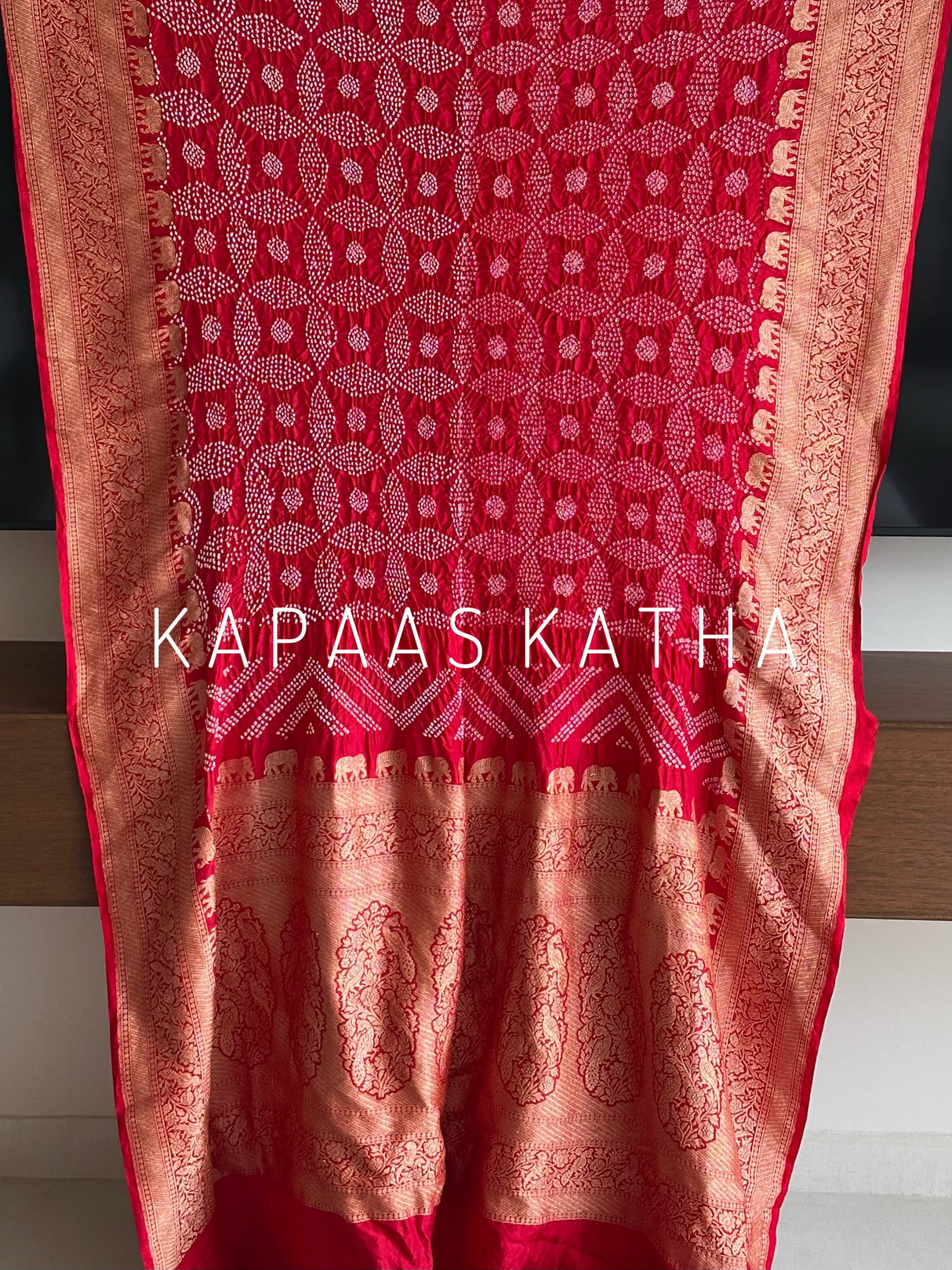bandhani-pattern-katan-silk-saree-closeup