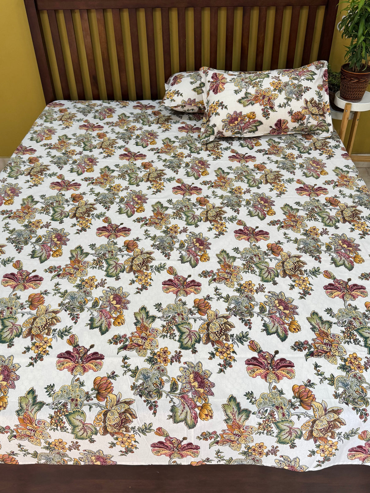 export-quality-cotton-bedsheet-gifting-option