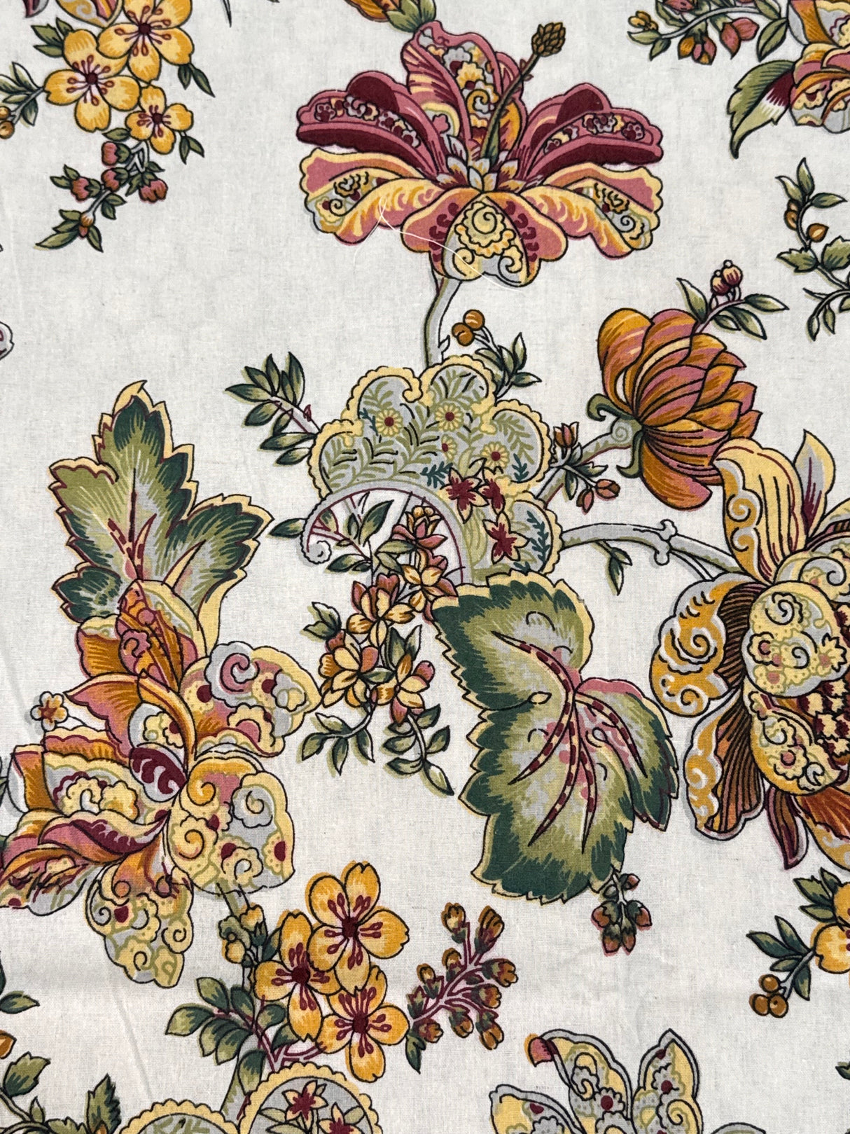 printed-bedsheets-with-pillow-cover-online