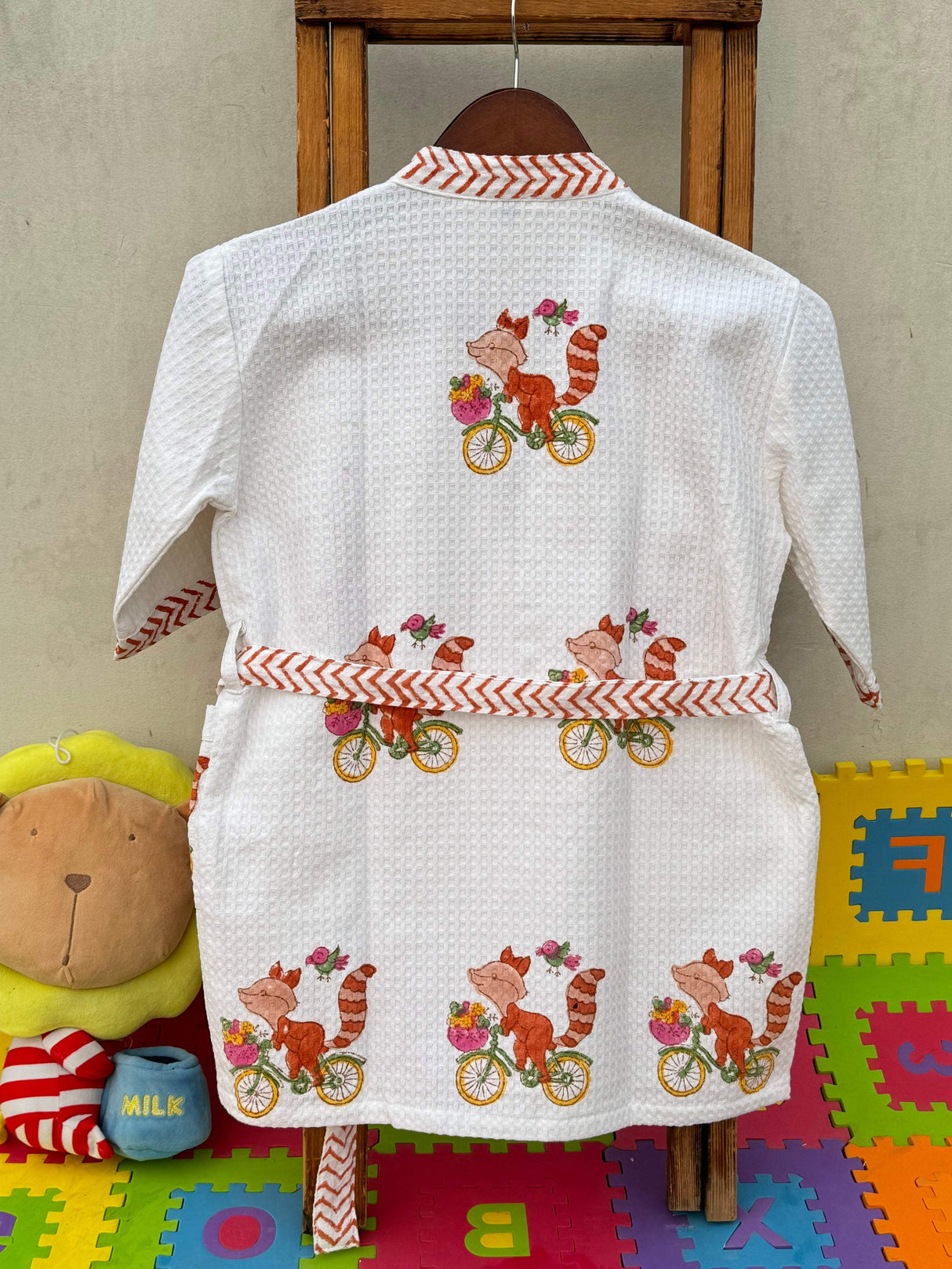 unisex cotton bathrobe for kids ideal for daily use and after showers available in Philippines, Malaysia, USA