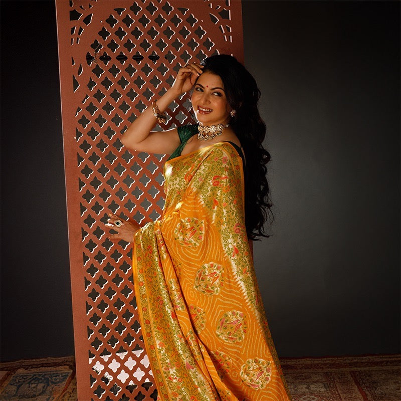 Mango Yellow Floral Handloom Pure Banarsi Georgette Bandhani Saree