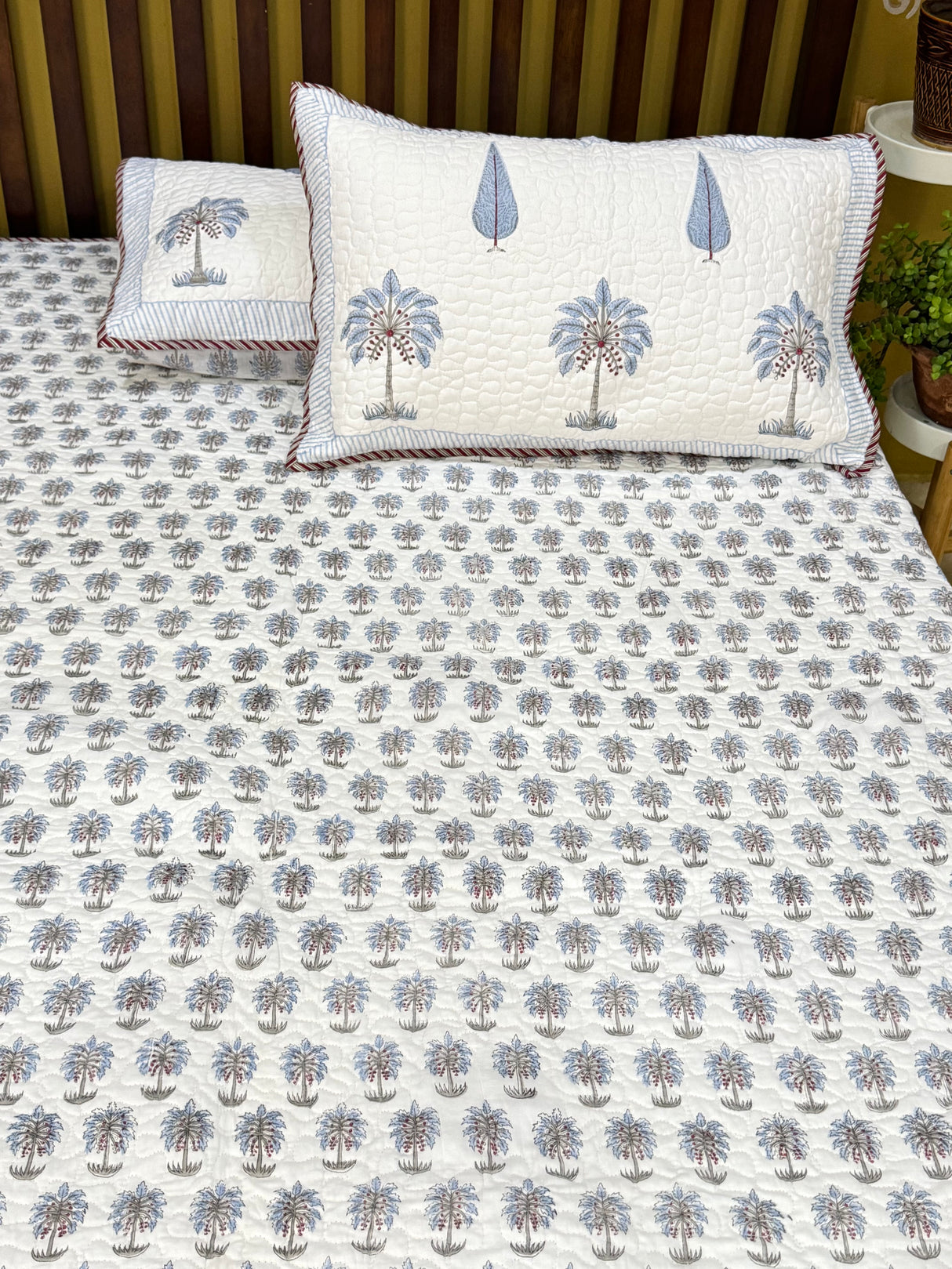 blockprint-mulmul-bedcover-imperial-dream