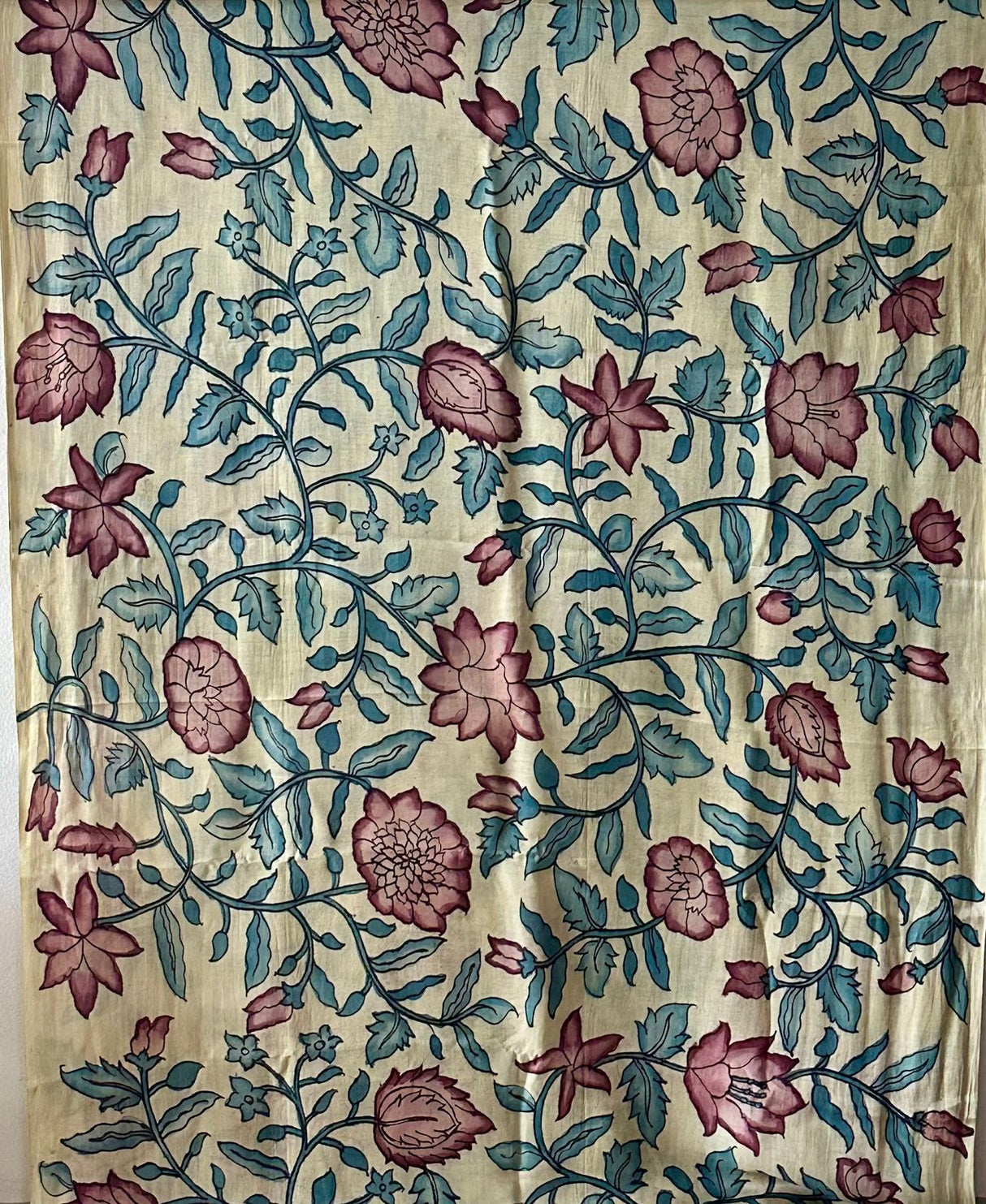 blossom-whisper-floral-gajji-silk-kalamkari-saree