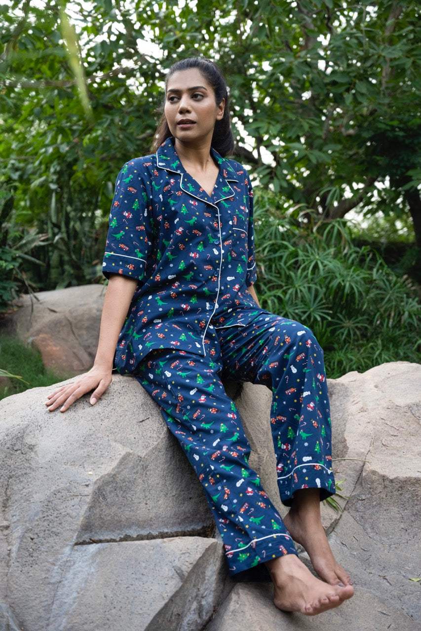 blue-christmas-theme-cotton-pajama-full-view