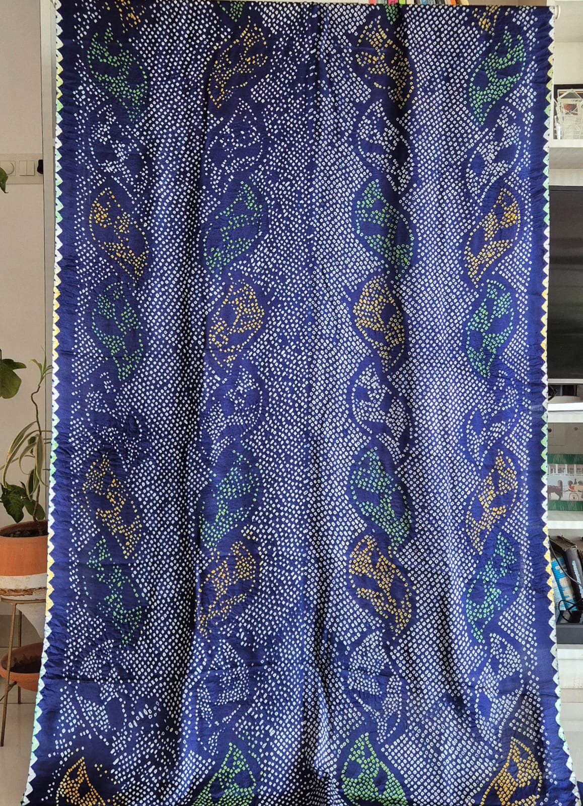 blue-yellow-green-gajji-silk-bandhani-saree