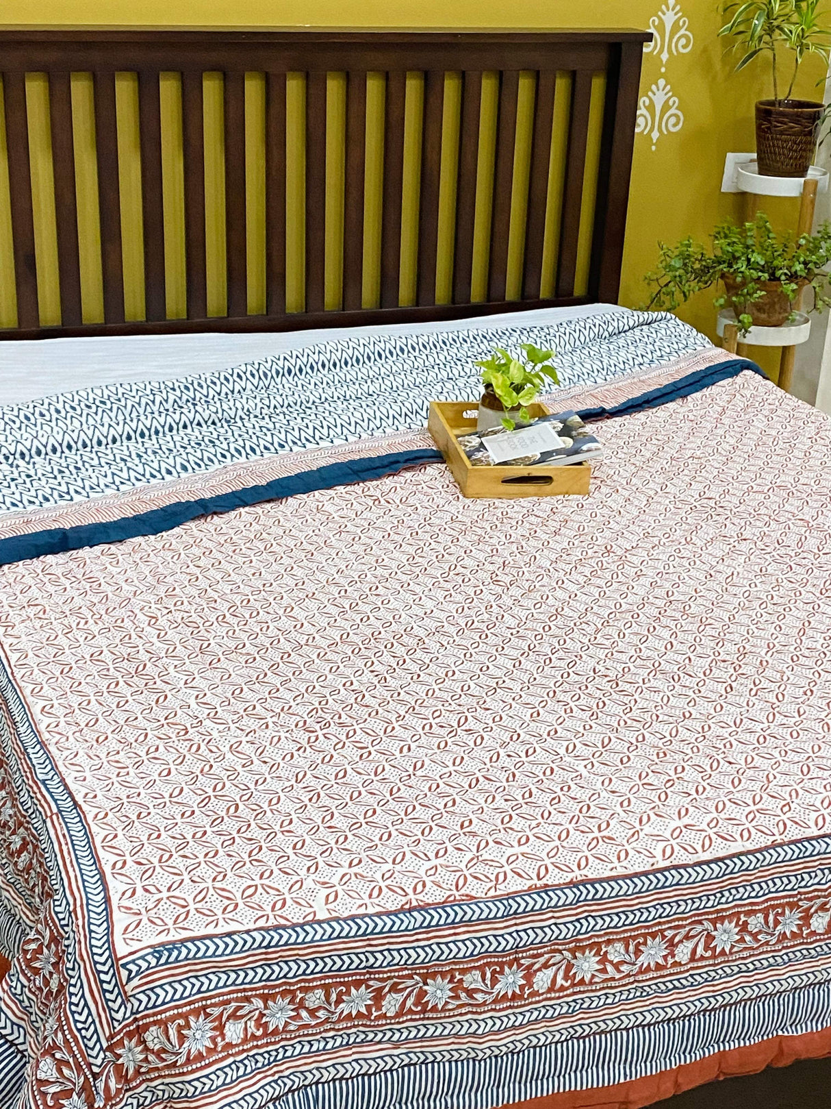 brown-color-king-cotton-quilt-front-view