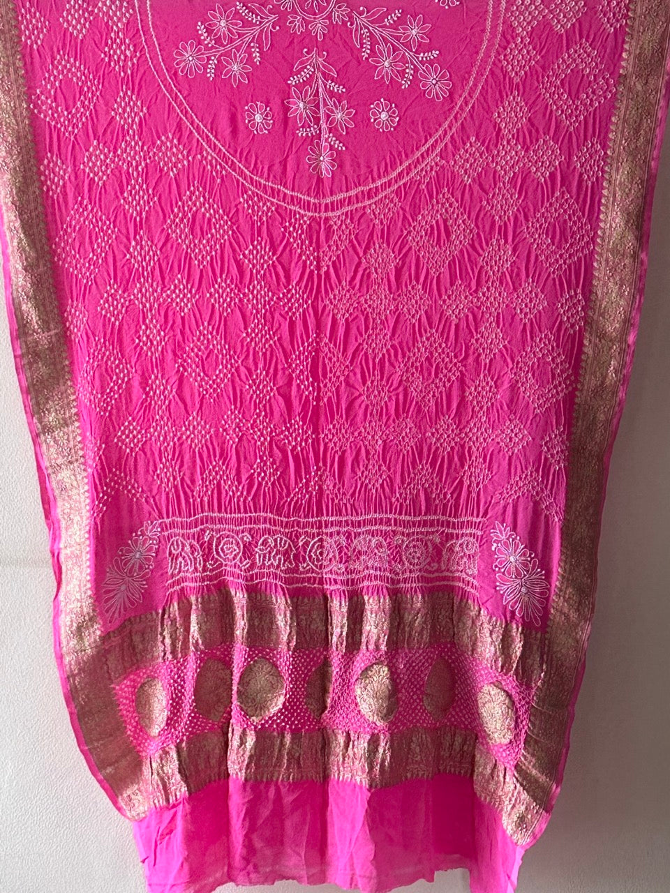 bubble-gum-pink-pure-banarsi-georgette-bandhani-dupatta-with-chikankari
