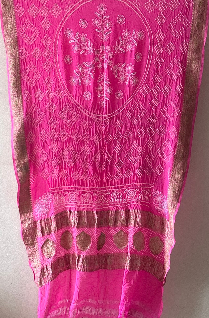 bubble-gum-pink-pure-banarsi-georgette-bandhani-dupatta-with-chikankari