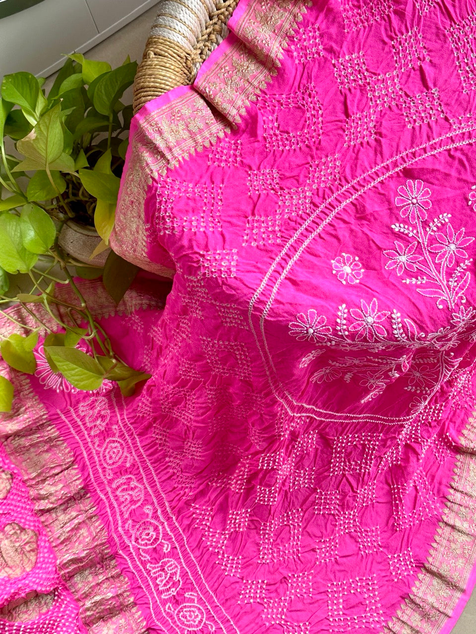 bubble-gum-pink-pure-banarsi-georgette-bandhani-dupatta-with-chikankari