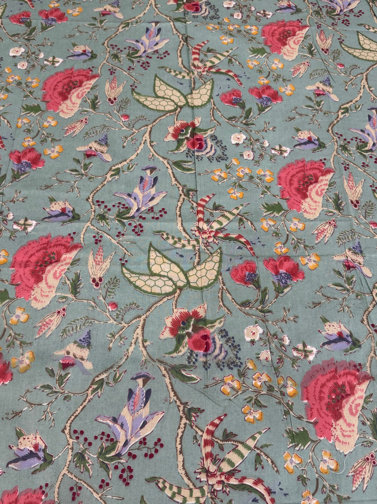 cotton-bedsheets-for-housewarming-return-gift