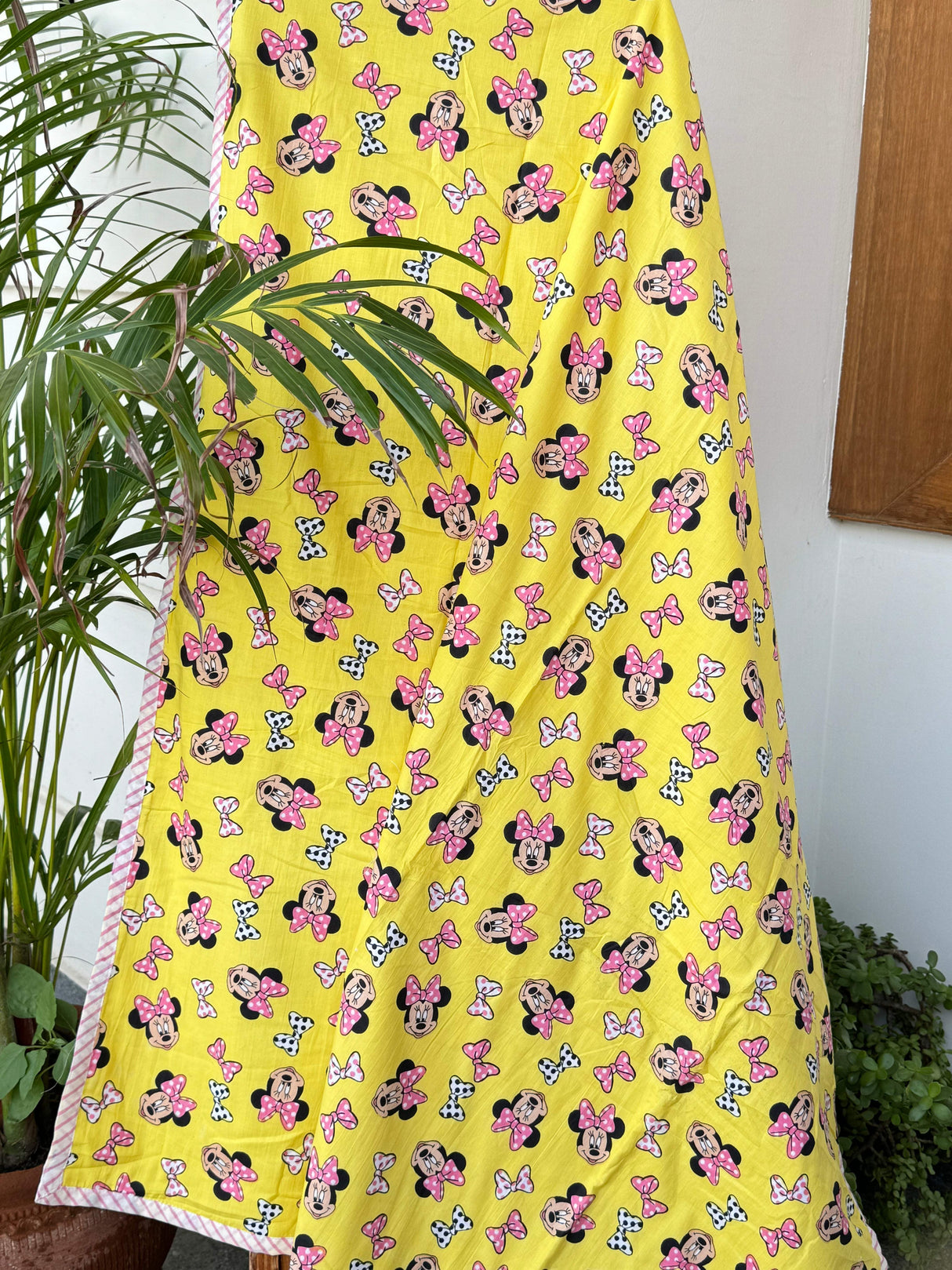 eco friendly minnie mouse mulmul cotton baby dohar for baby shower gift with breathable flannel