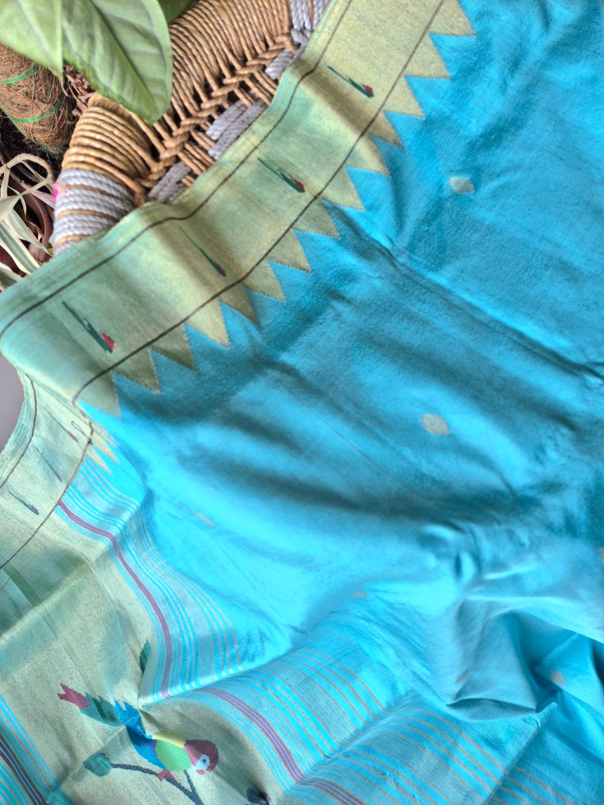 Light Capri Blue Handloom Silk Paithani Dupatta with Single Muniya Border