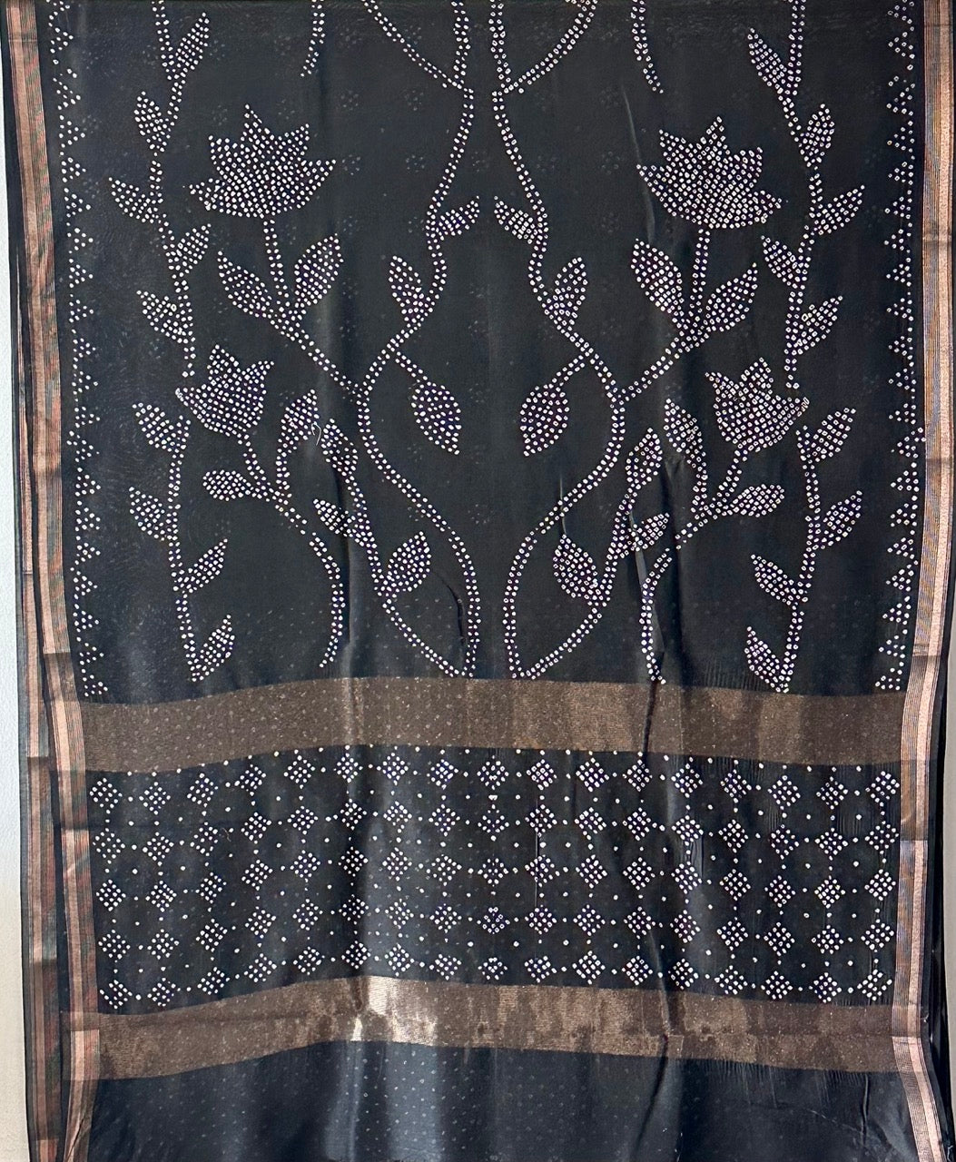 Black Chanderi Cotton Silk Half And Half Bandhani Saree