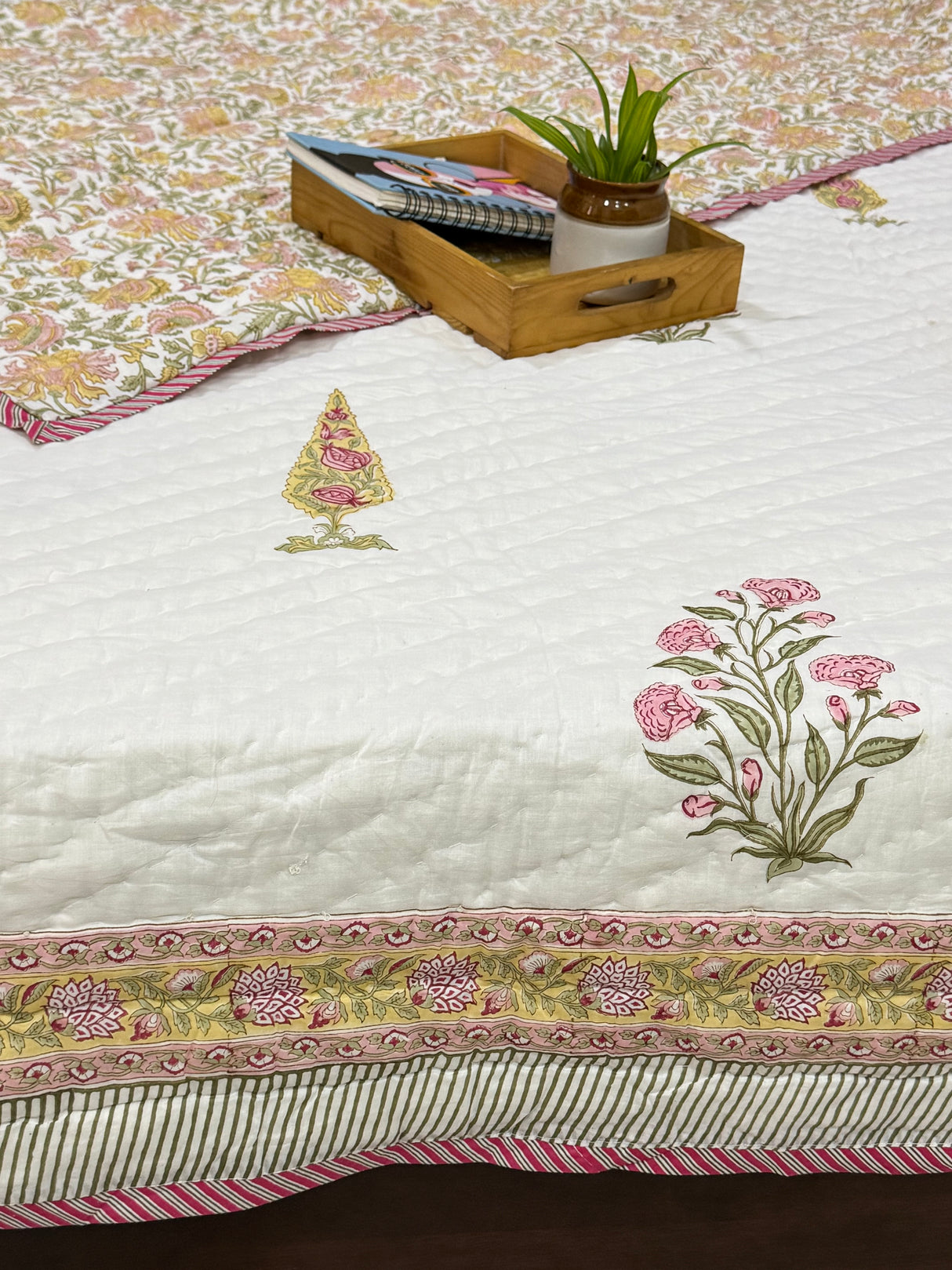 cloud-soft-mulmul-reversible-quilt-handblock-printed
