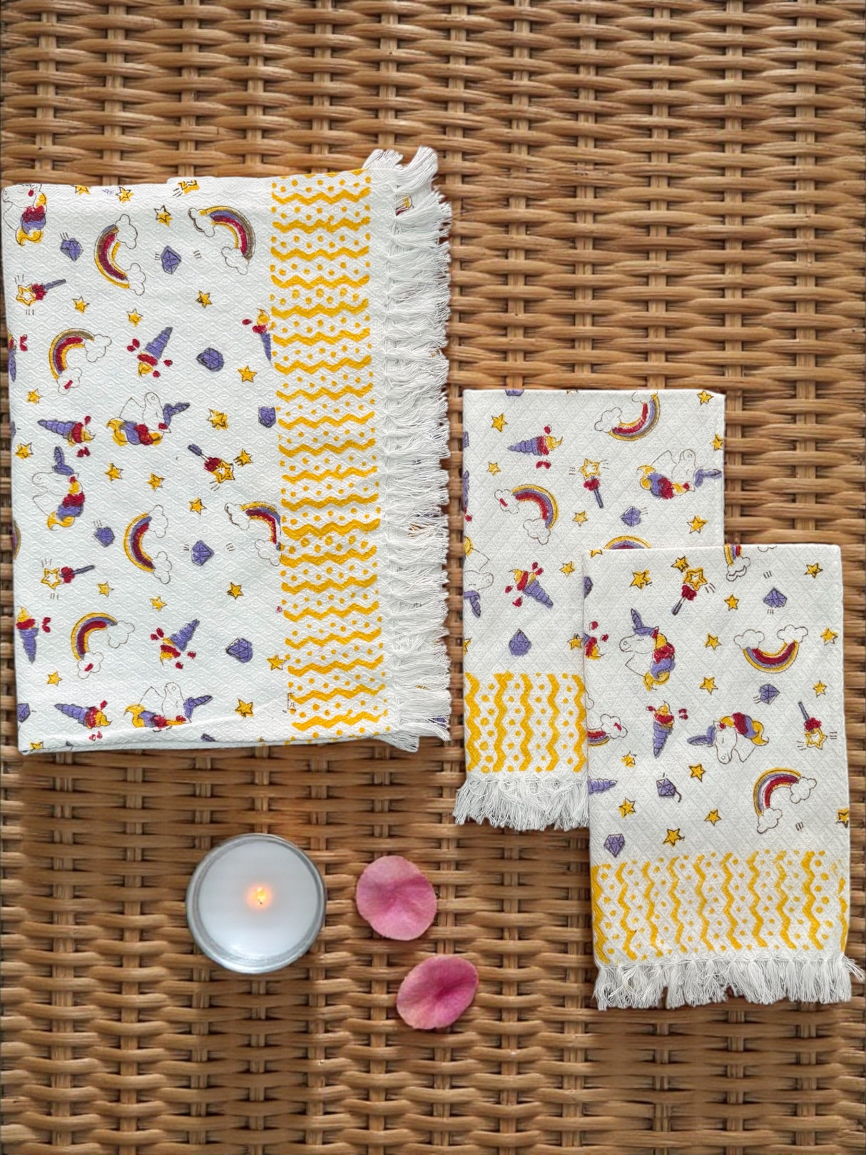 cotton-jacquard-bath-and-hand-towel-for-kids