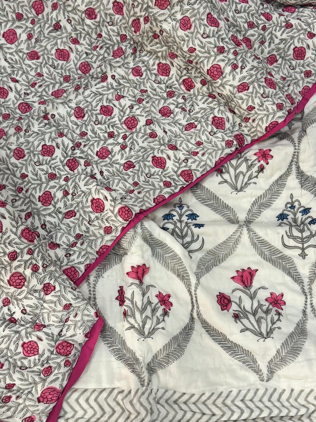 cotton-mulmul-reversible-bed-layer