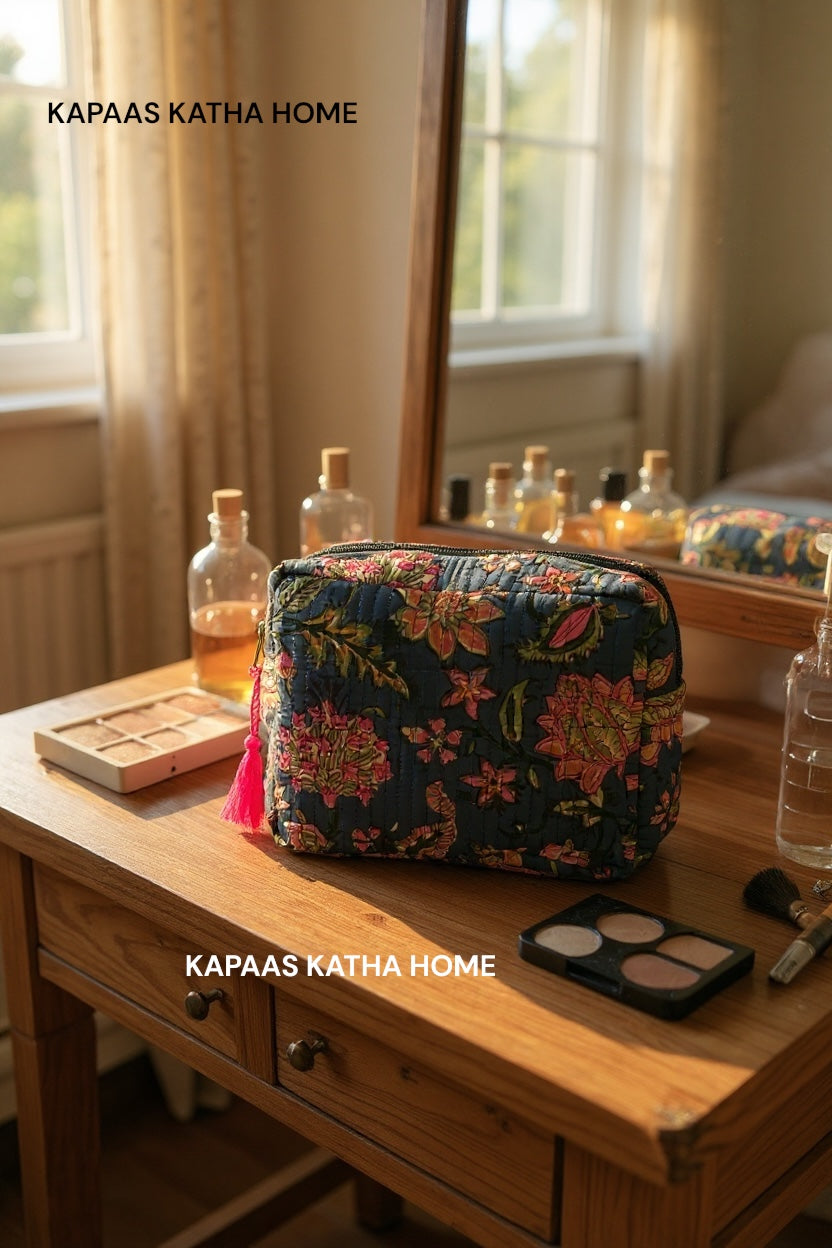 cotton-quilted-mughal-style-travel-toiletry-pouch