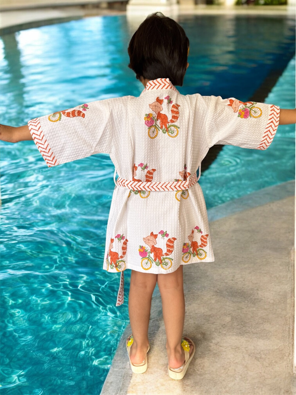 best-selling brown fox cycling design cotton bathrobe for kids for birthday return gifts