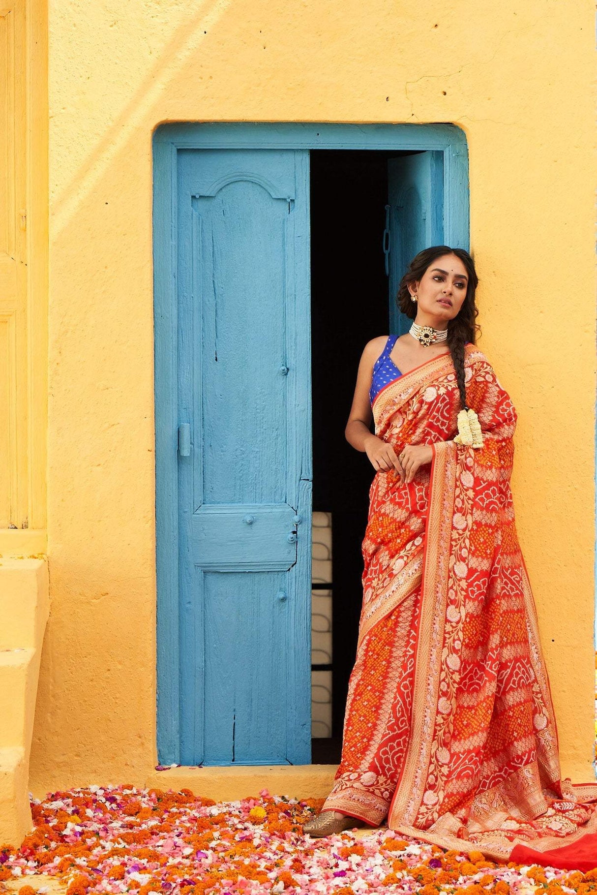 Radiant Orange Handloom Pure Banarsi Georgette Rai Bandhani Saree