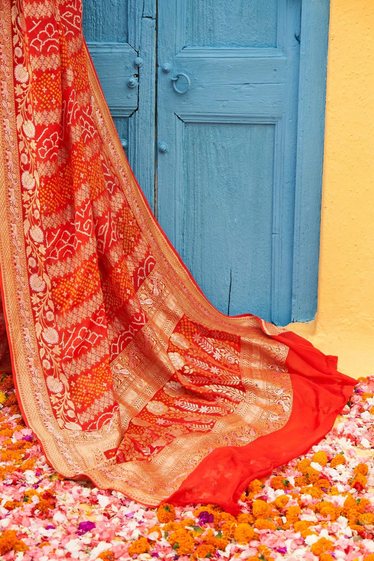 Radiant Orange Handloom Pure Banarsi Georgette Rai Bandhani Saree