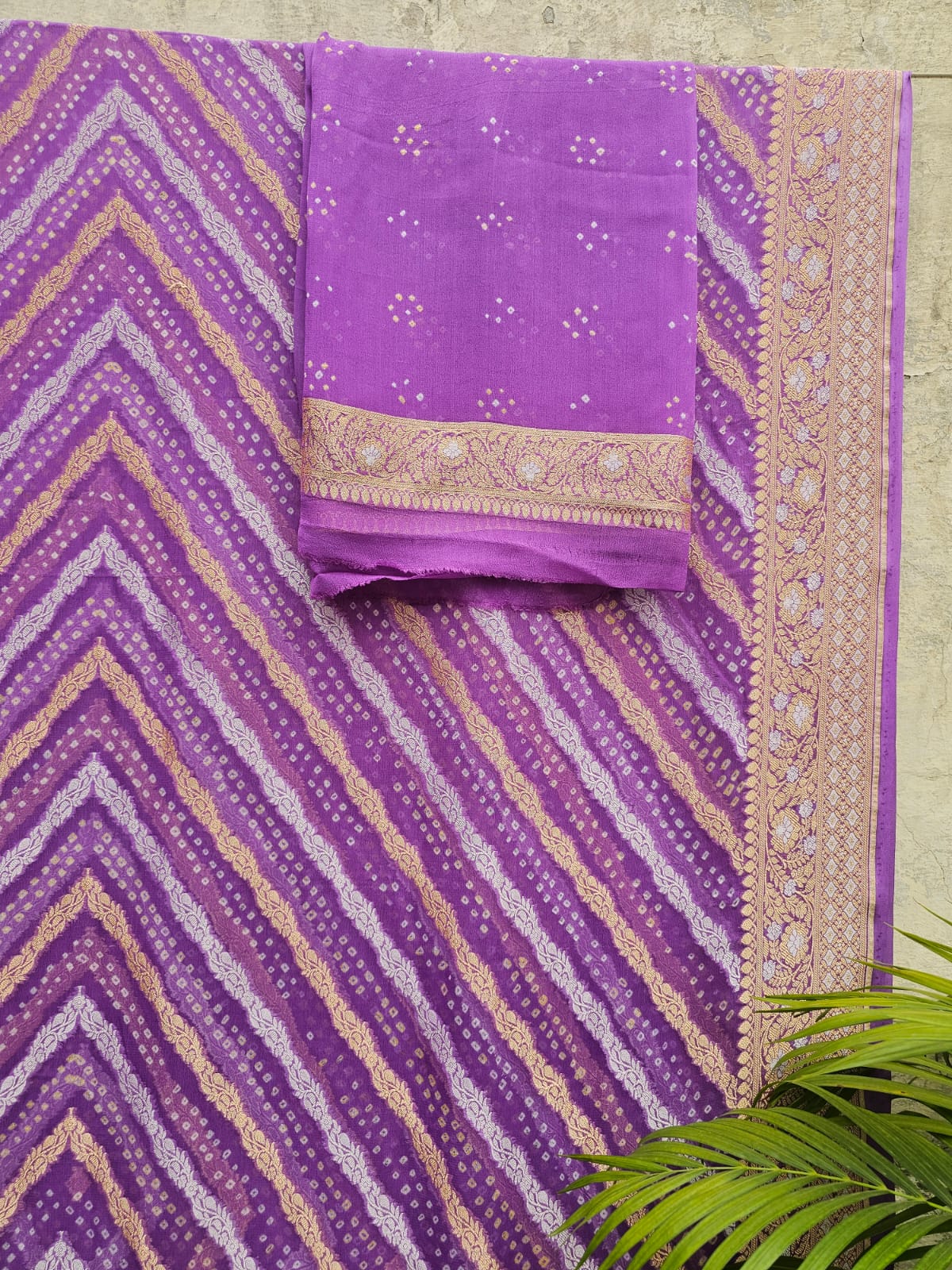 elegant-lavander-pure-banarasi-georgette-bandhani-saree