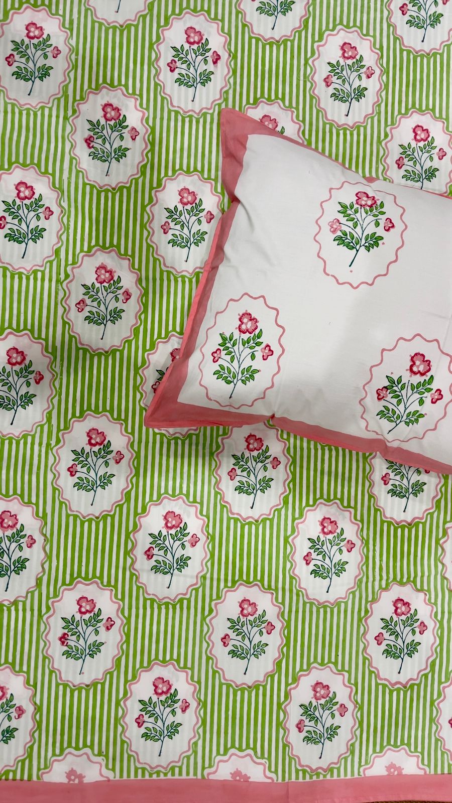 elegant-slumber-blockprint-cotton-bedsheet