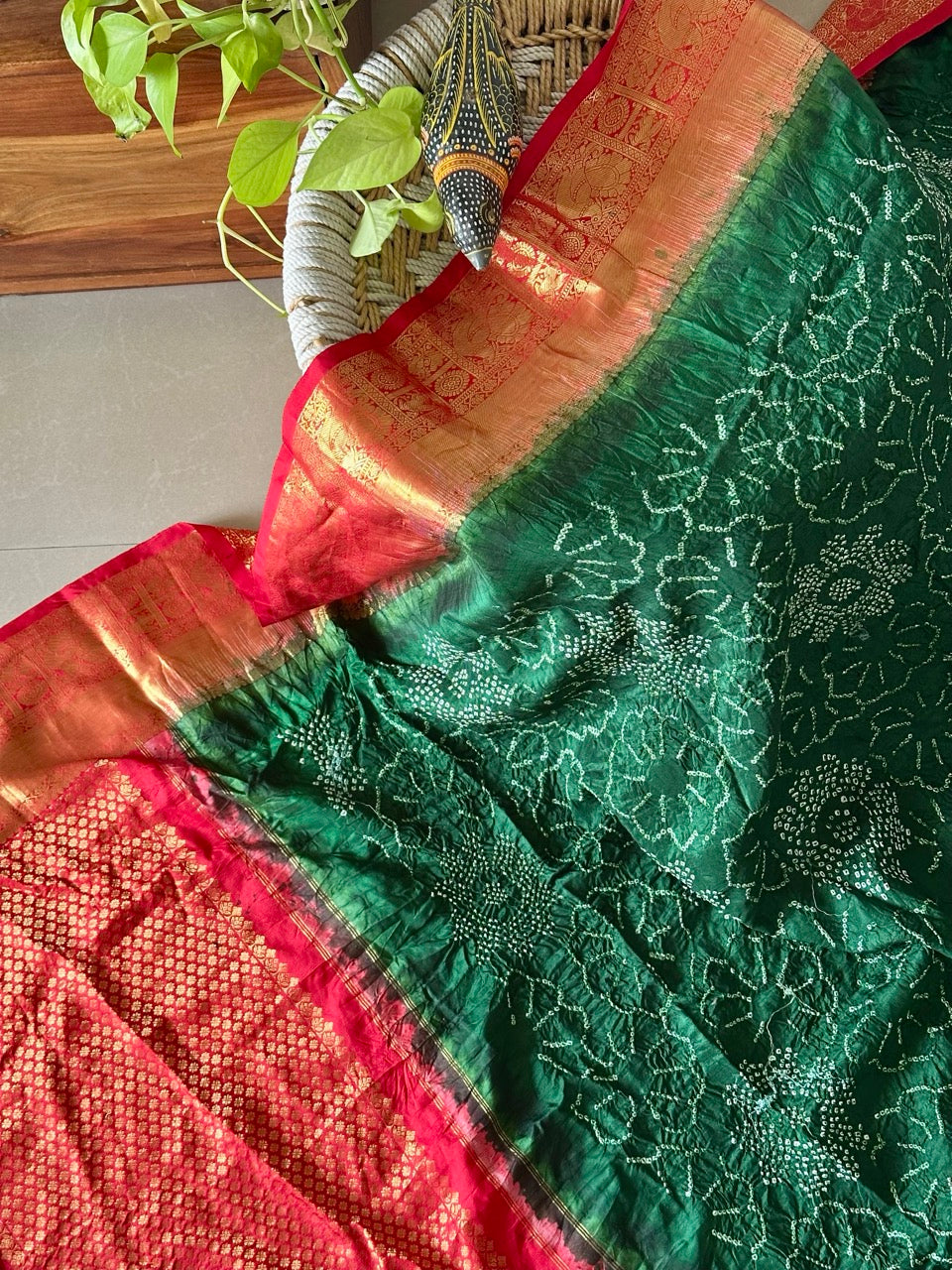 Emerald Blossom Kanchipattu Bandhani Dupatta
