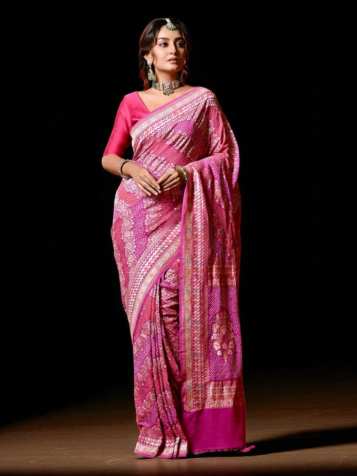 Floral Pink Exclusive Handloom Pure Banarsi Georgette Bandhani Saree