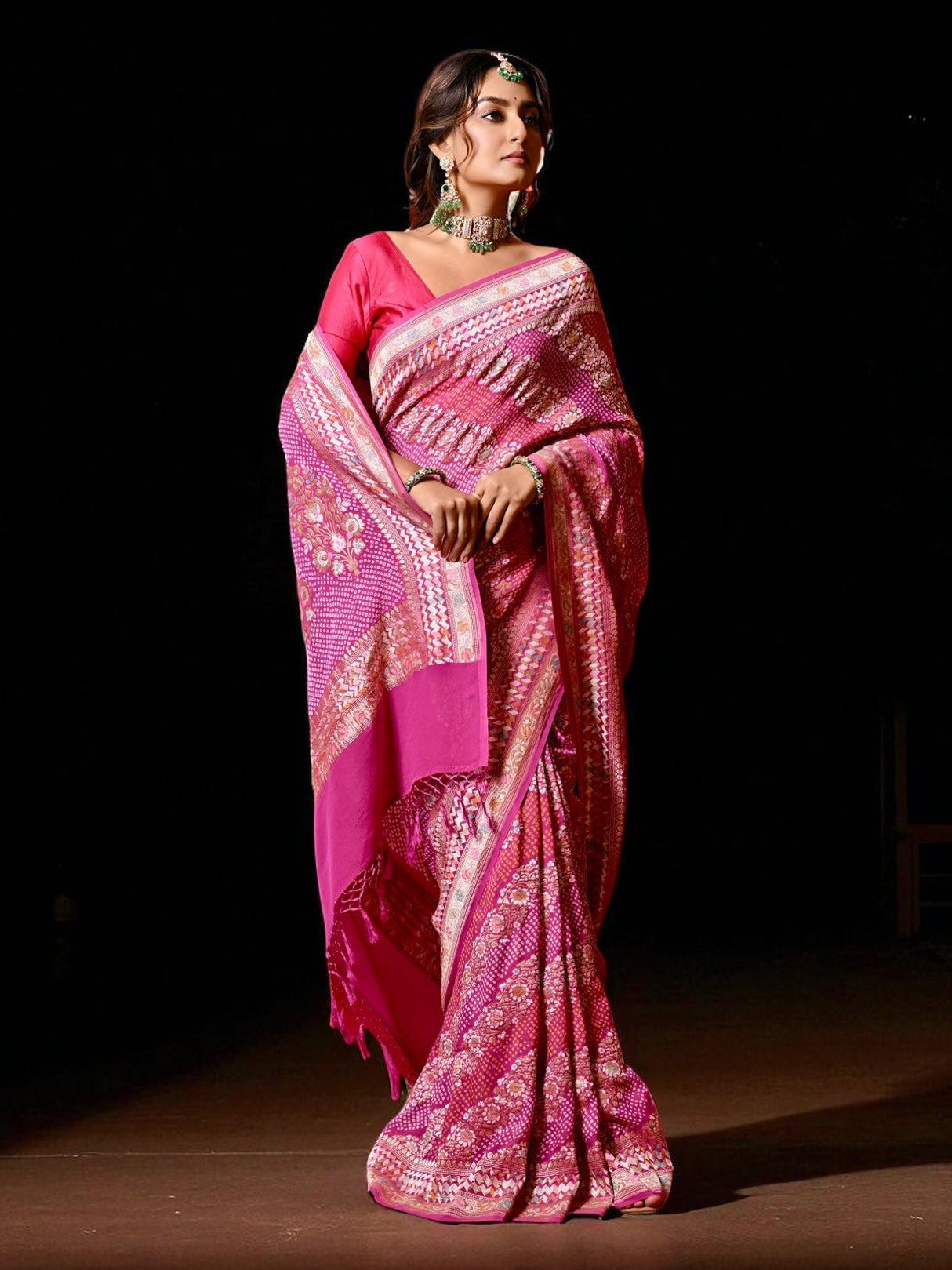 Floral Pink Exclusive Handloom Pure Banarsi Georgette Bandhani Saree
