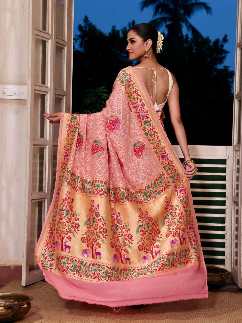 exclusive-pink-floral-banarasi-georgette-bandhani-saree