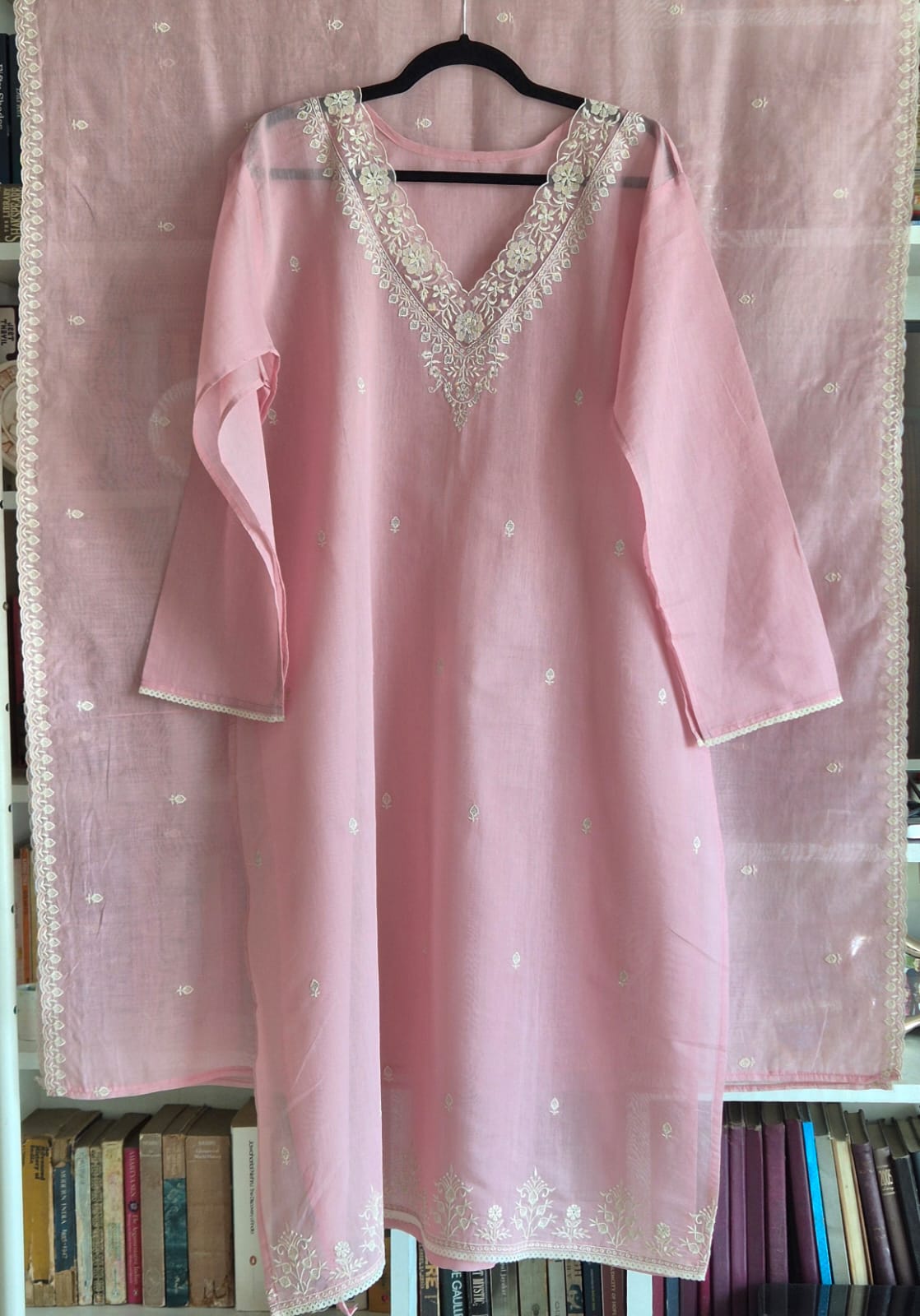 festive-pink-chanderi-3-piece-semi-stitched-suit-set