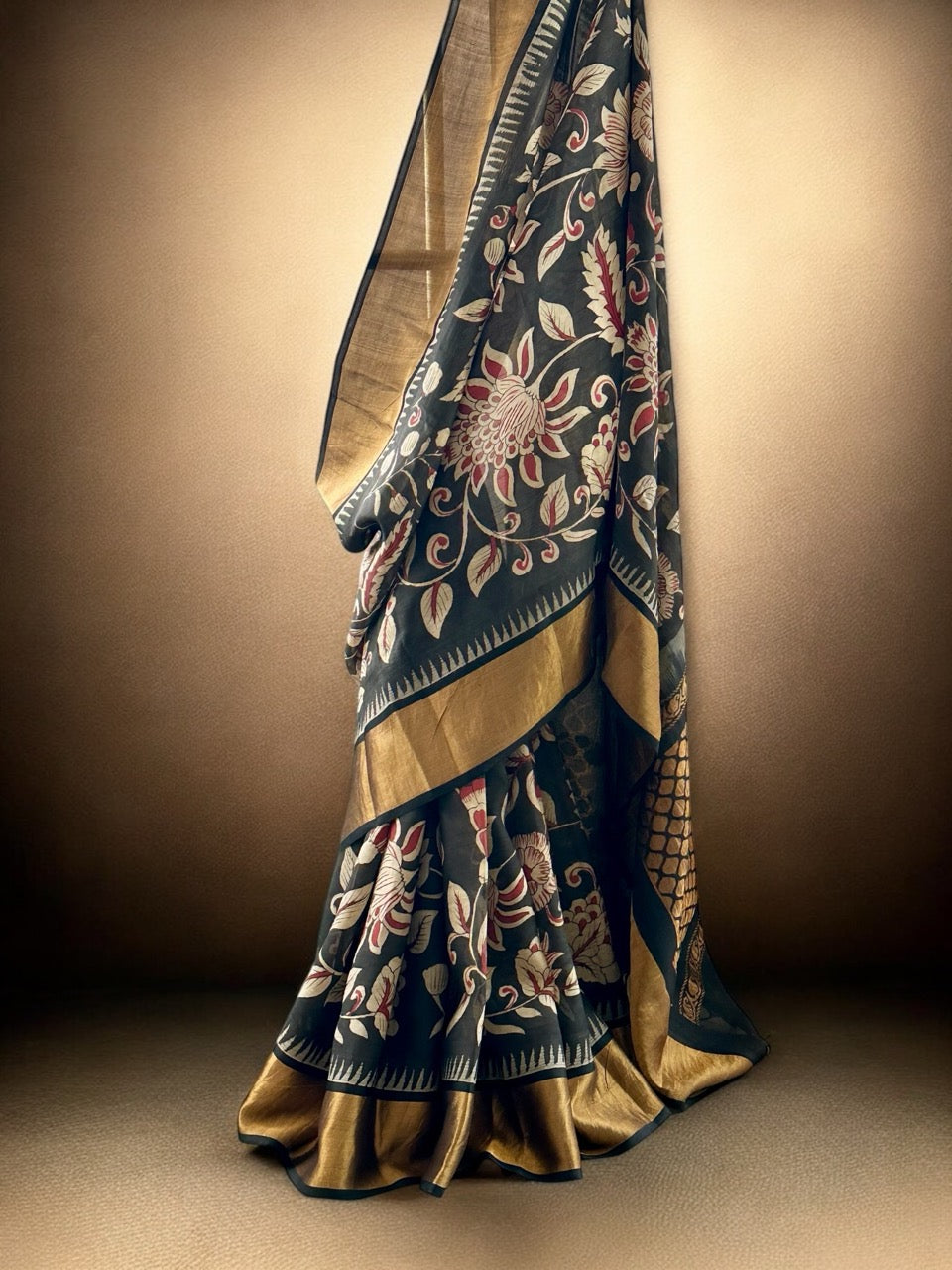 floral-black-cotton-silk-pen-kalamkari-saree-full-length-view