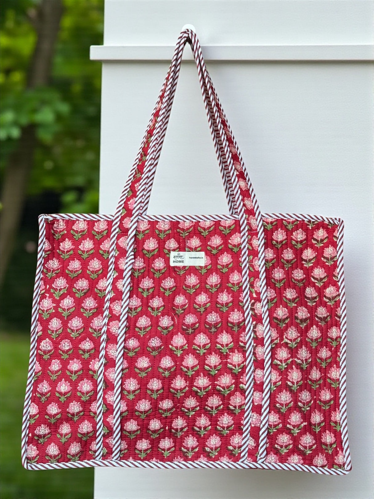 floral-cotton-carryall-handcrafted-tote-bag-red