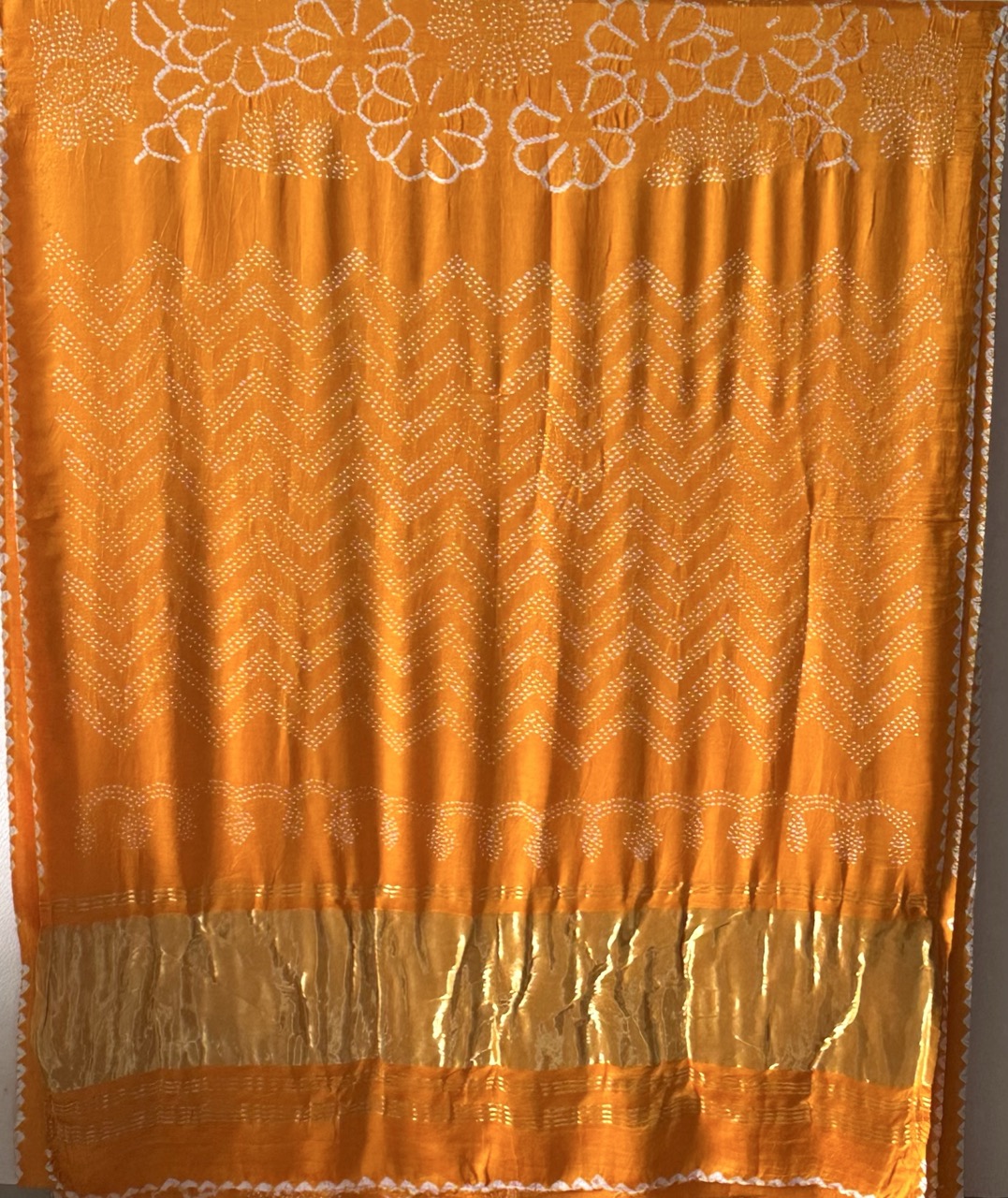 floral-kesari-yellow-gajji-silk-bandhani-saree