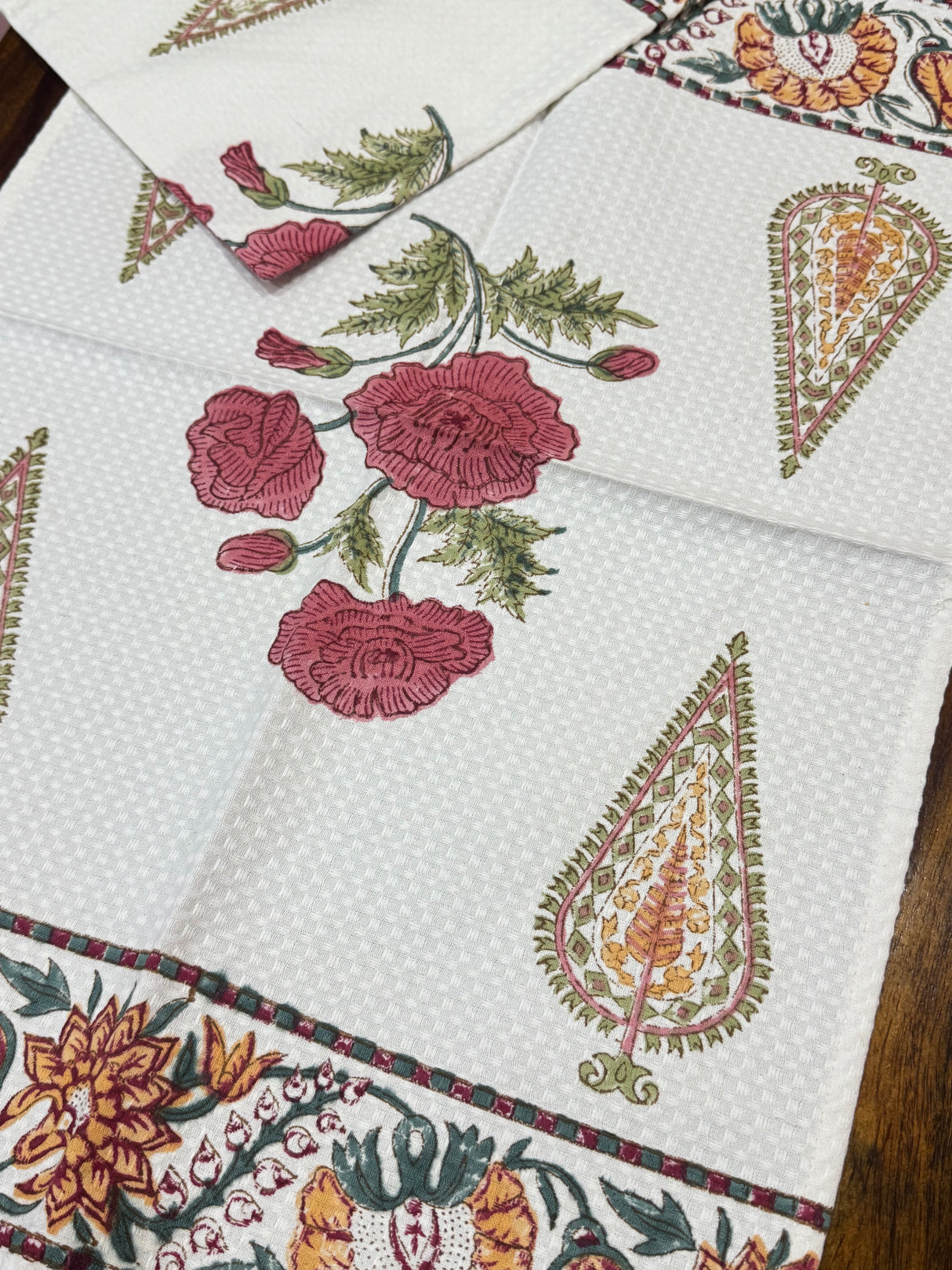 floral-paisley-block-print-cotton-hand-towel