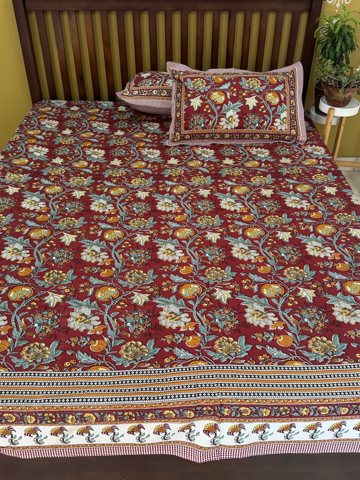 block-style-printed-bedsheet-low-cost-india