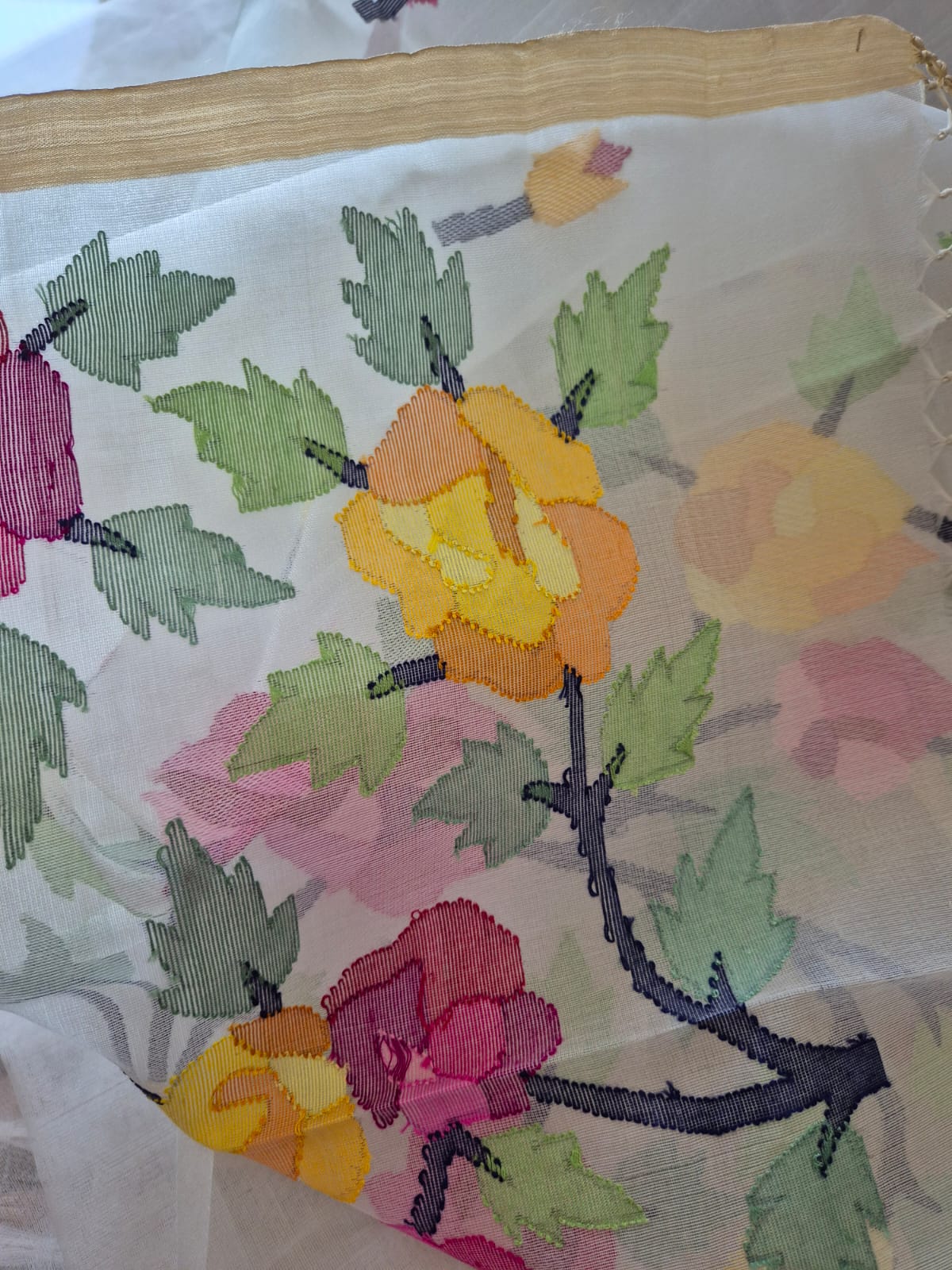 floral-theme-handloom-off-white-muslin-silk-jamdani-dupatta