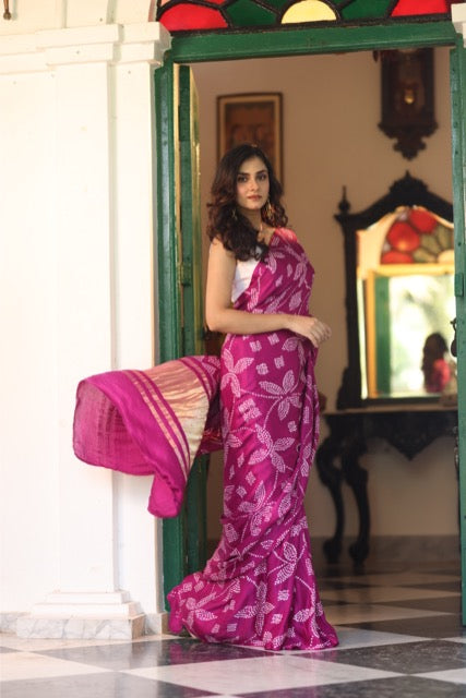 floral-theme-orchid-purple-pure-gajji-silk-bandhani-saree