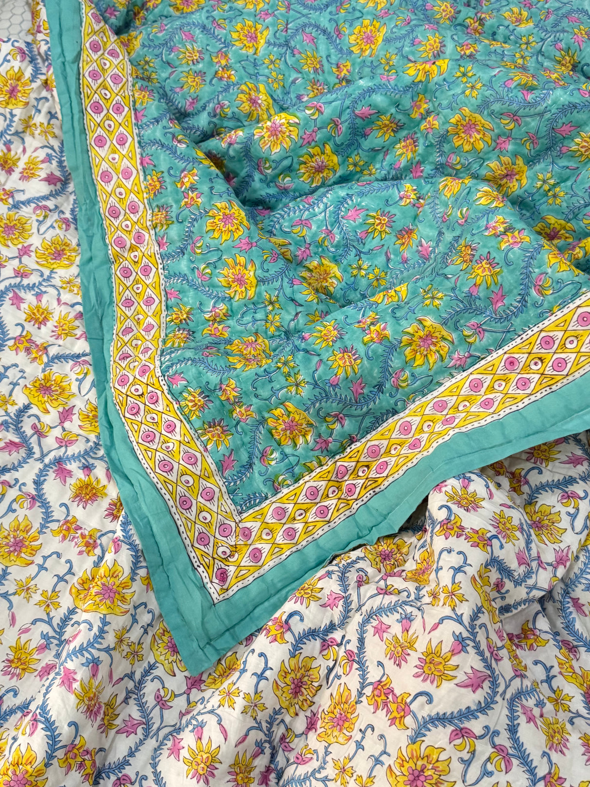 fresh-blossom-handblock-queen-size-cotton