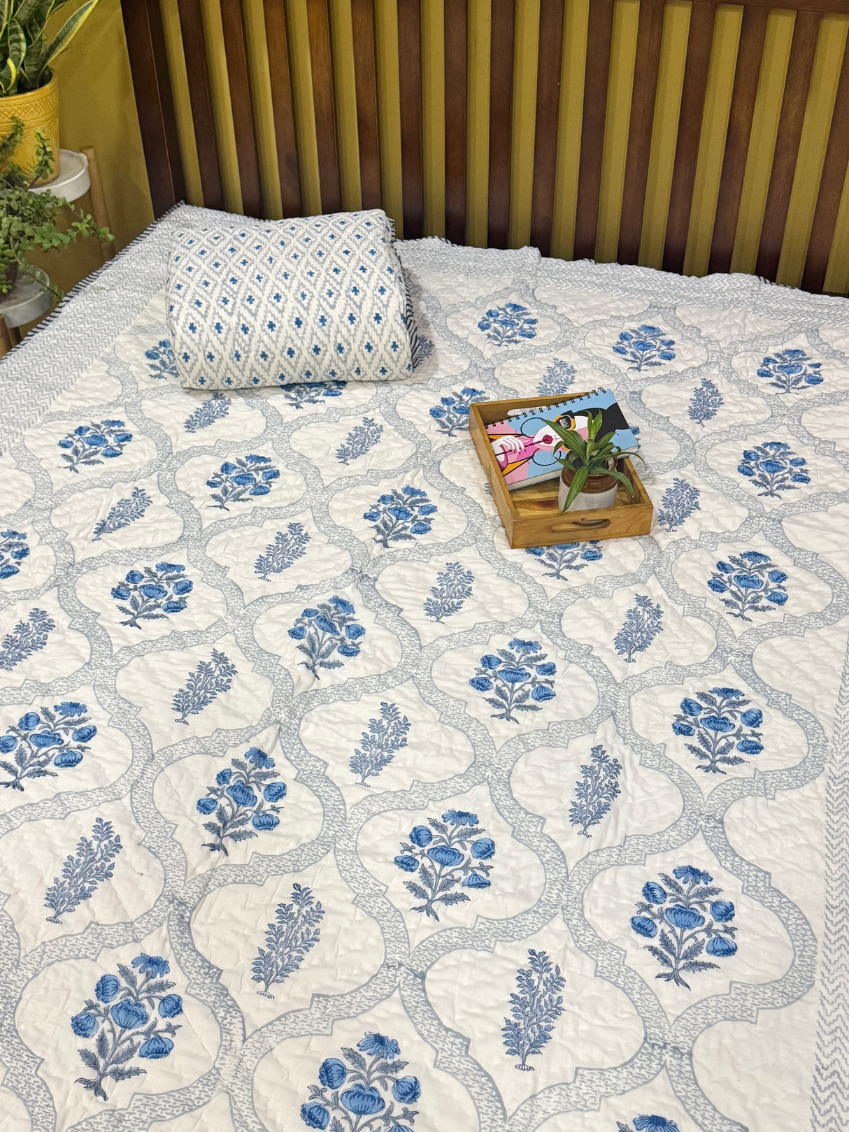 gentle-layer-hand-block-printed-mulmul-soft-cotton-reversible-quilt