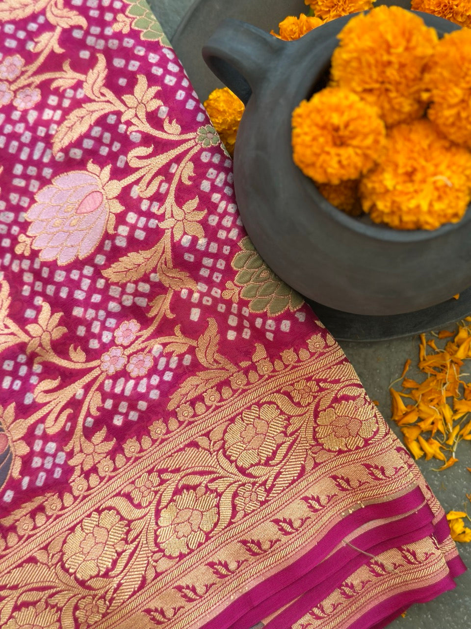 grand-heritage-pure-banarasi-georgette-meenakari-bandhani-saree