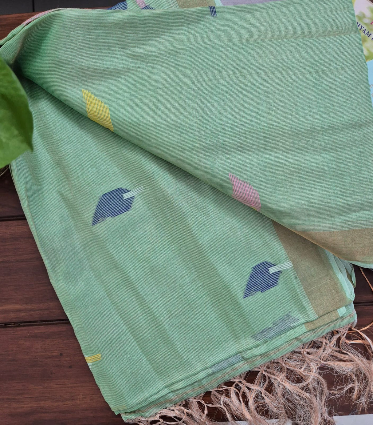 Green Base with Pink Stems Handloom Tissue Silk Saree with Jamdani weaving