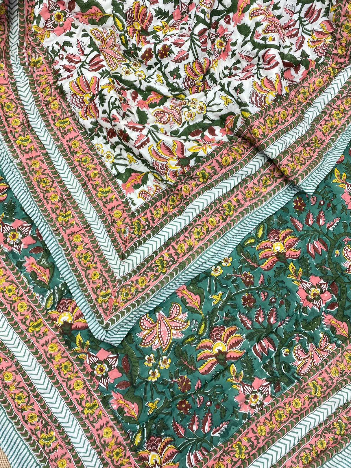 green-brown-king-cotton-quilt-full-view