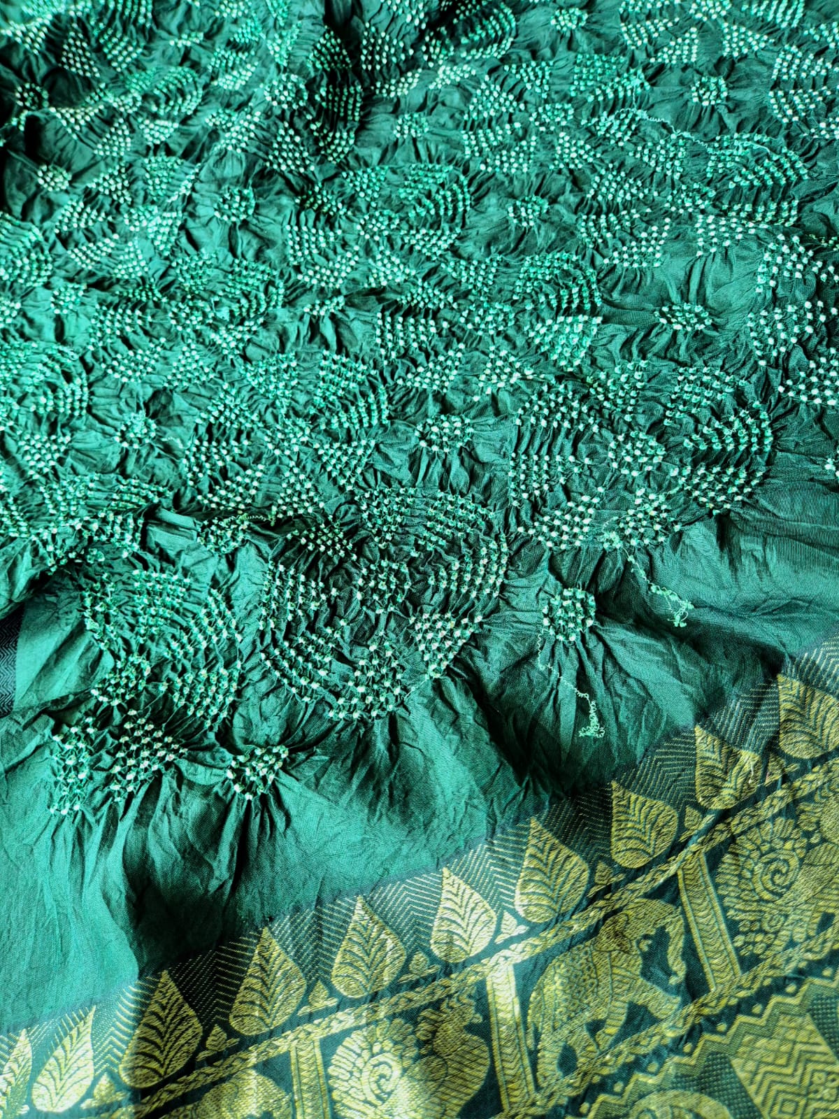 Meherbandh - Green Kanjivaram Silk Bandhani Dupatta