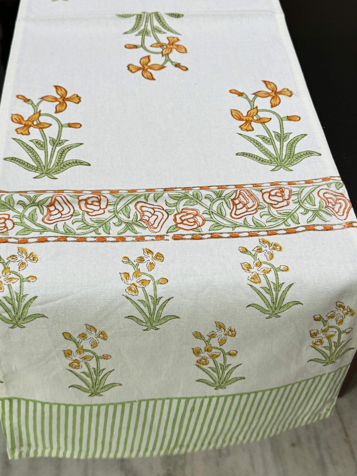 green-theme-blockprint-table-runner-close-up