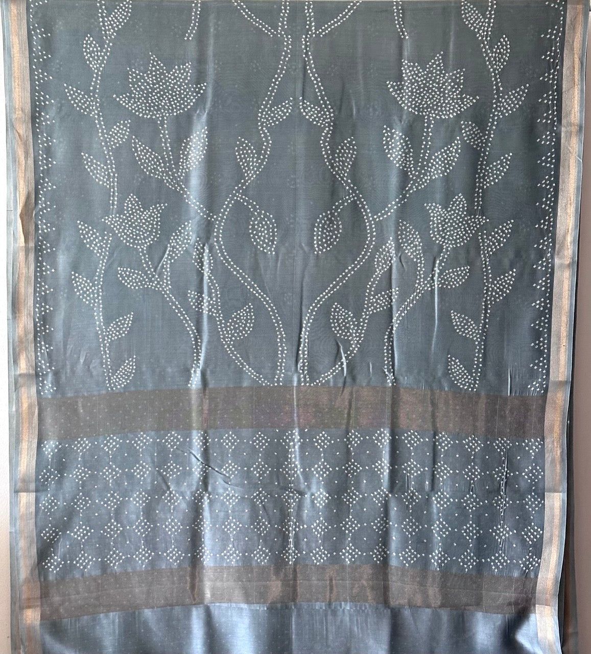 Grey Chanderi Cotton Silk Half And Half Bandhani Saree