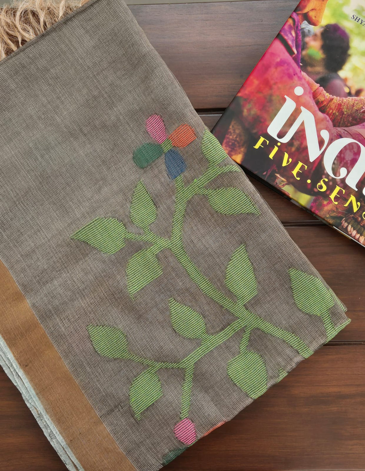 Grey Handloom Tissue Silk Saree with Jamdani weaving