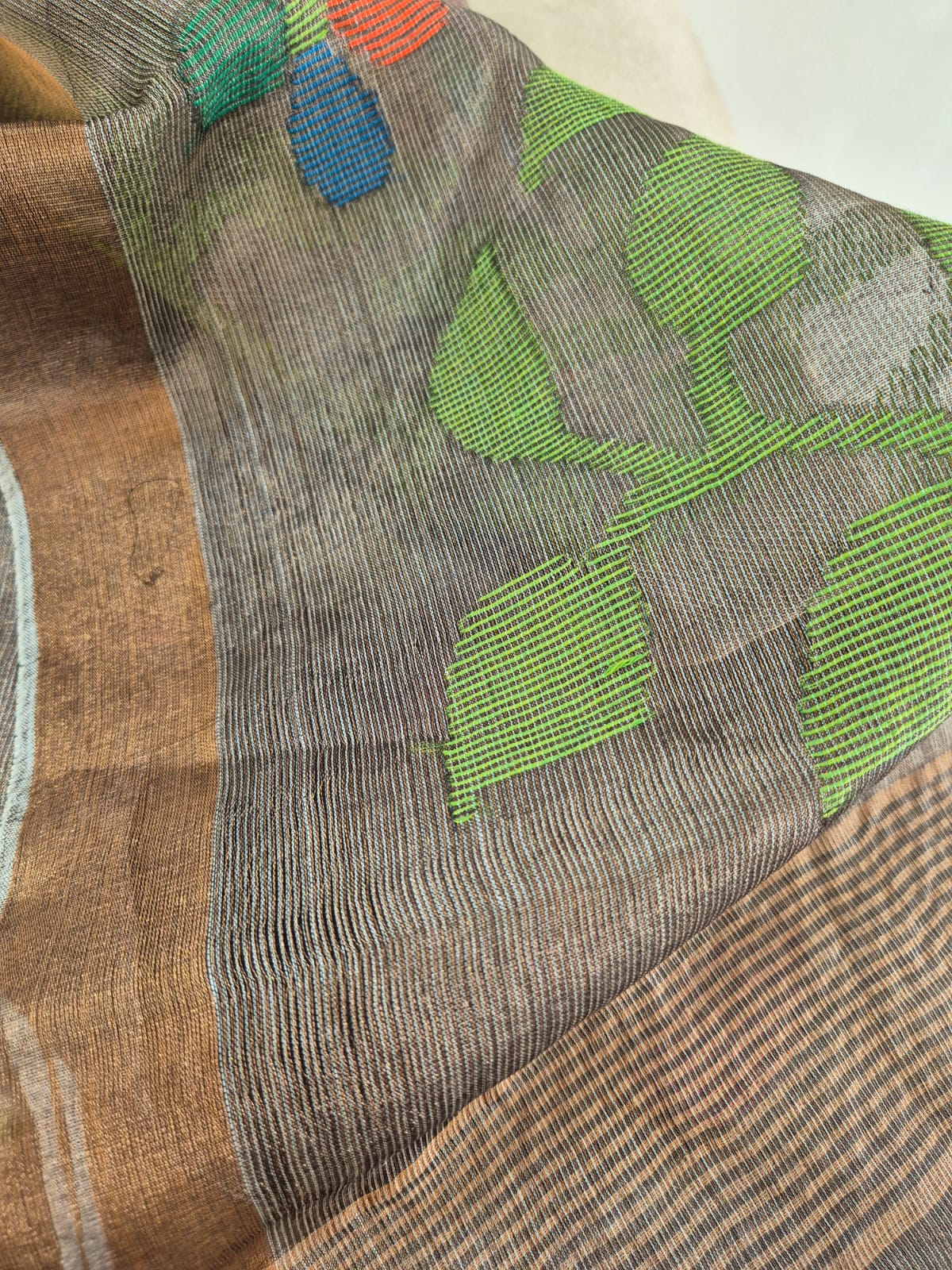 Grey Handloom Tissue Silk Saree with Jamdani weaving