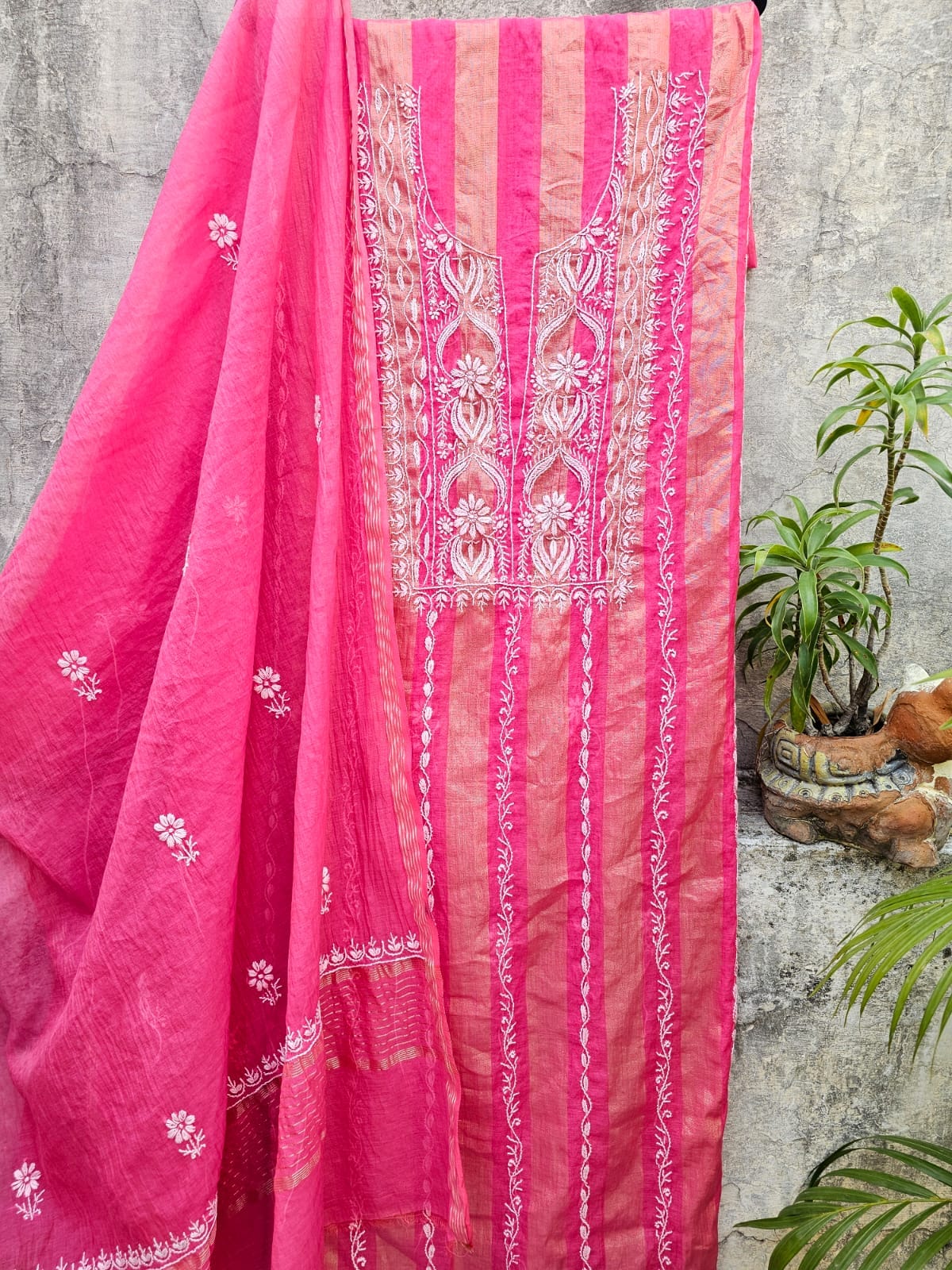 gulabi-noor-mul-chanderi-unstitched-suit-set